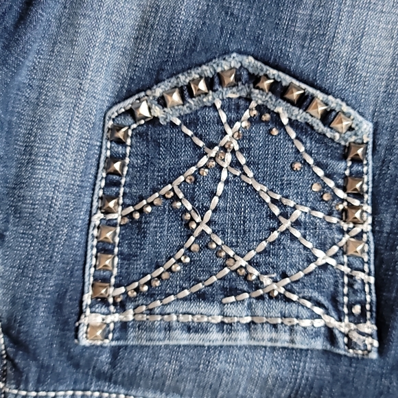 Rock & Roll Cowgirl Jeans - Picture 6 of 15